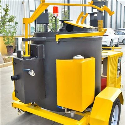 Gājēju tīrīšanas transportlīdzeklis